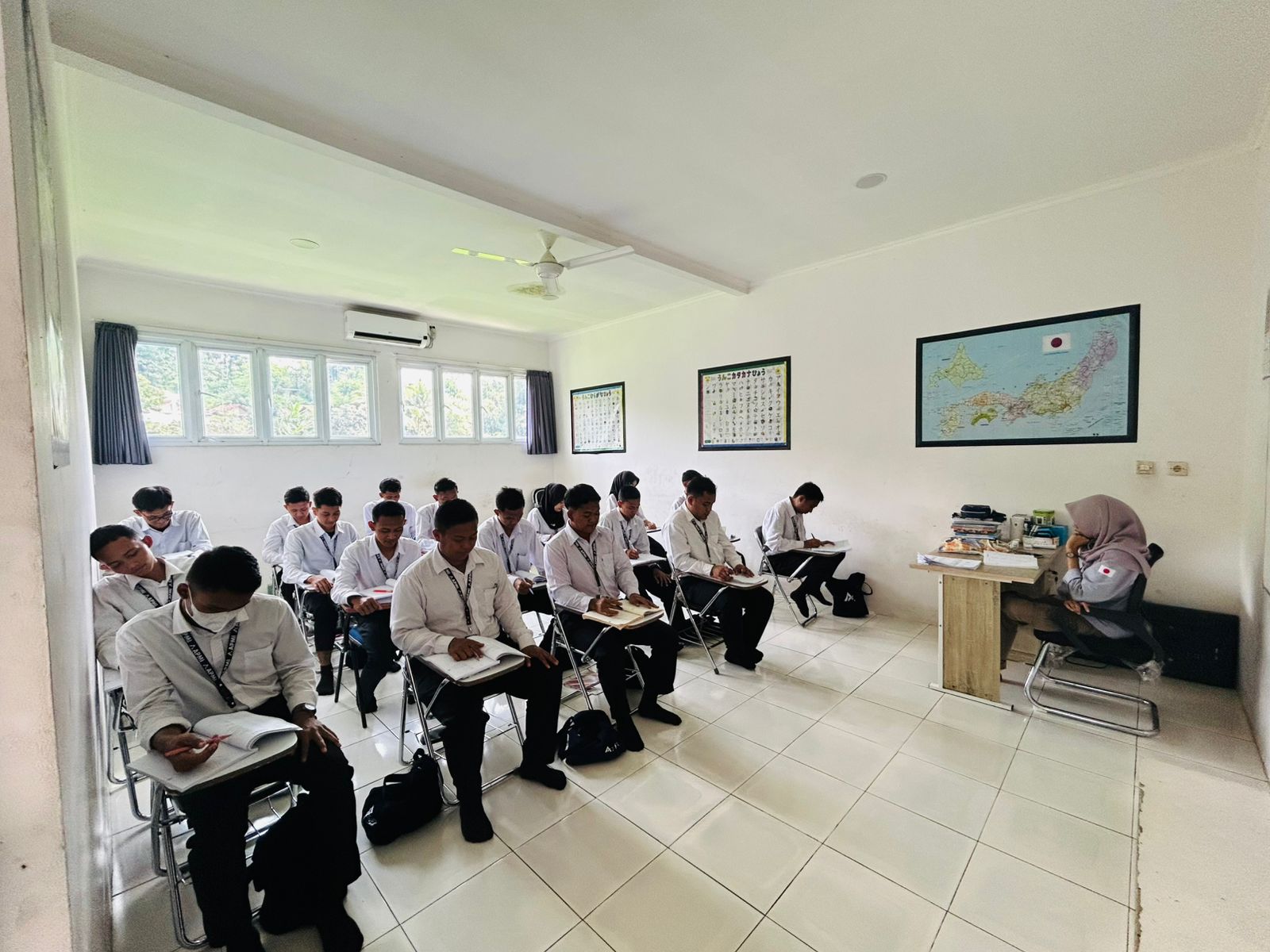 Aktivitas Kelas
